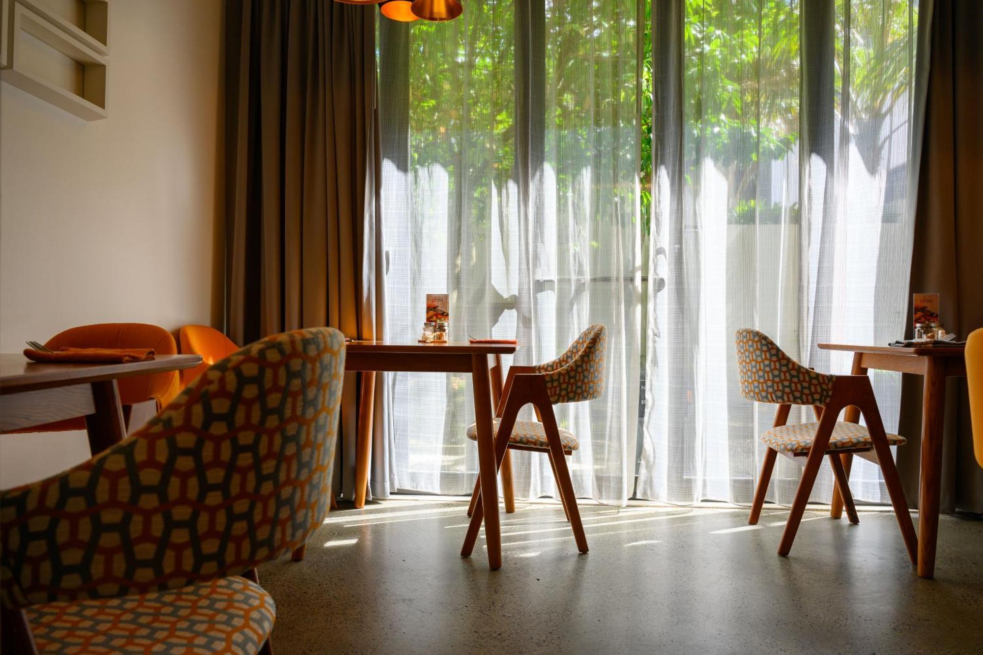 Ohtel Auckland Hotell Eksteriør bilde Interior of a house