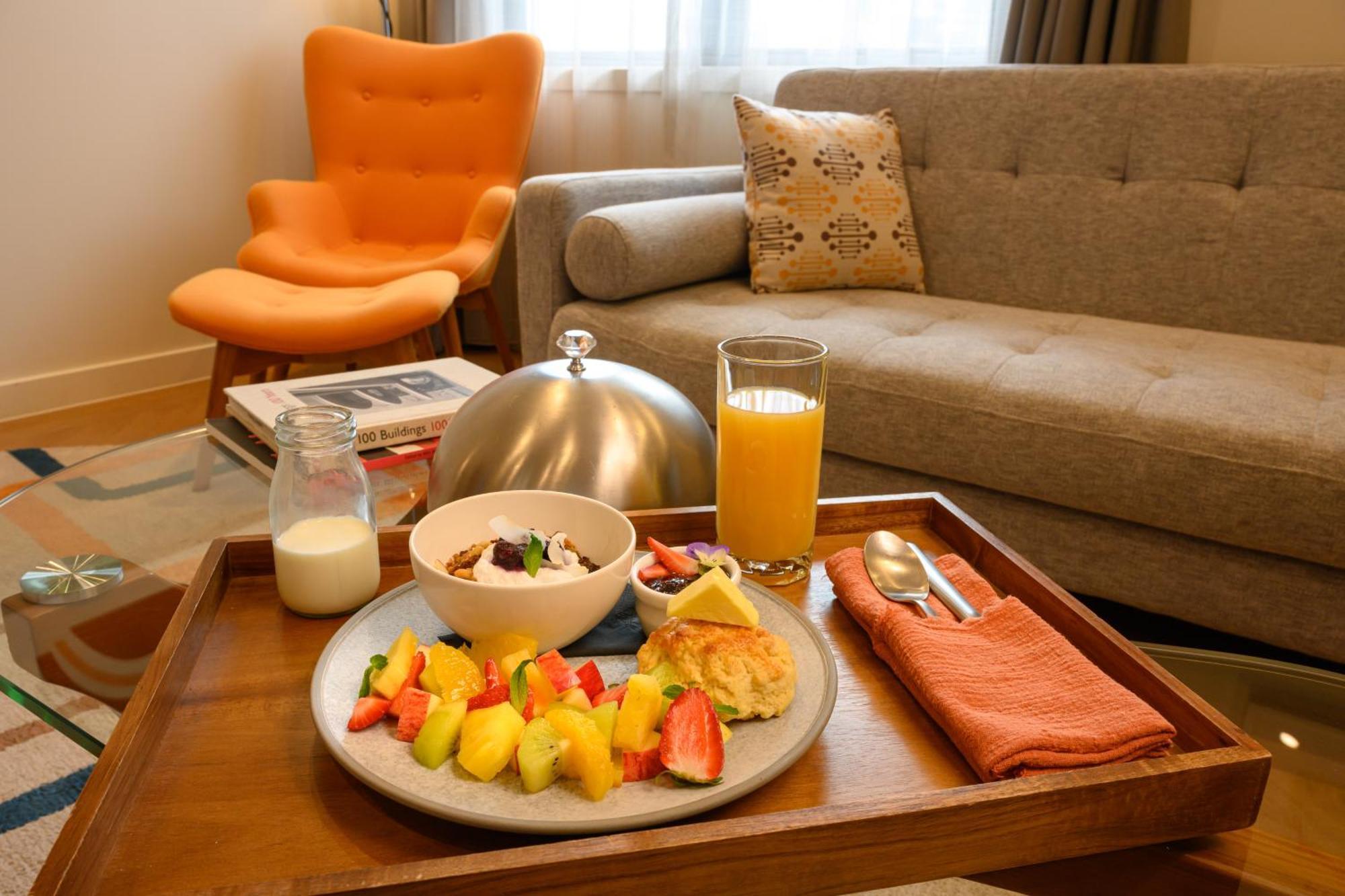 Ohtel Auckland Hotell Eksteriør bilde Room service