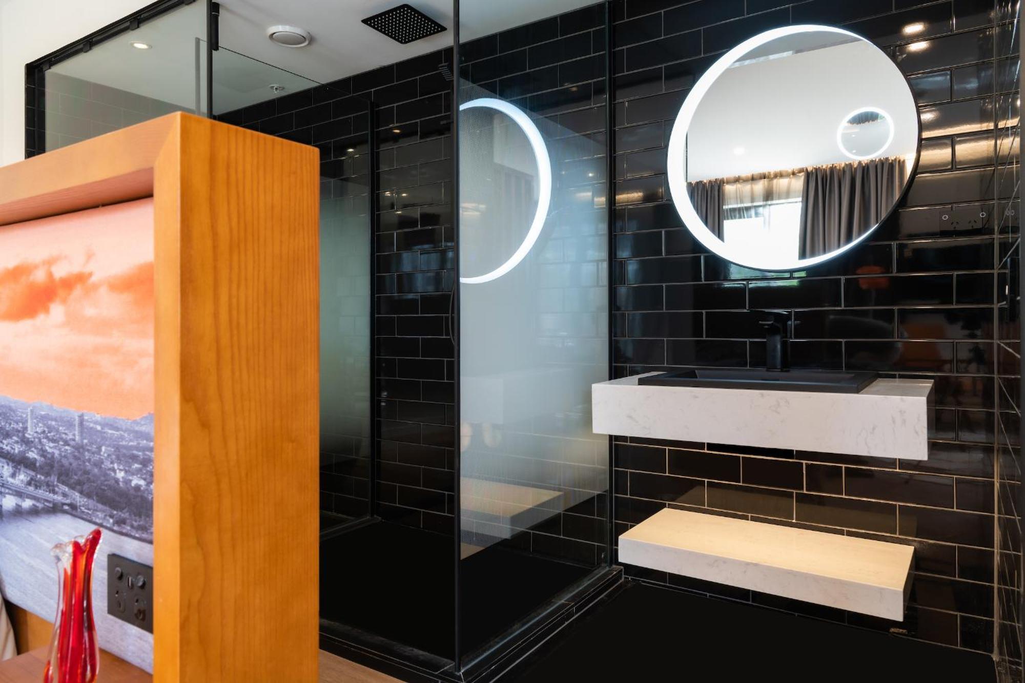 Ohtel Auckland Hotell Rom bilde Bathroom